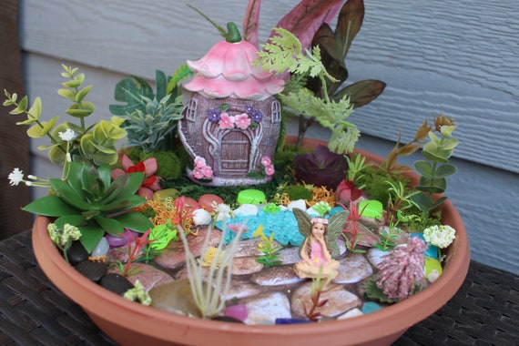 Magic Miniature Fairy Garden Kit Assembled Small World Lightweight Best Gift Idea DIY Craft For Senior Kids Birthday Décor Micro Landscape
