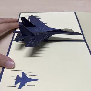 3D Kampfjet Grußkarte - kreative Militärflugzeug 3D Karte, J-15 Flugzeugträger ist ein Geschenk für Luftfahrt und Militär Enthusiasten.