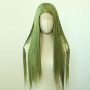 Puede incluir: Una peluca larga, recta y verde con un frente de encaje.