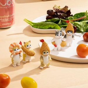 Mofusand Fried Shrimp Cat Blind Box