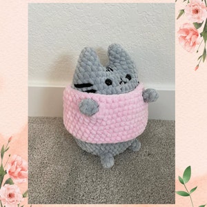 Pusheen the cat!