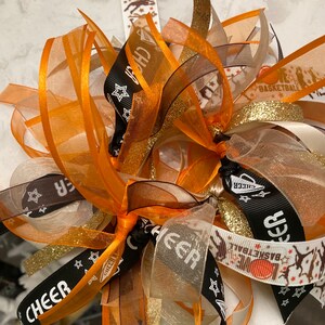 ハンドメイド、バスケットボール/チアリーダー用にオーダーメイド、テーマリボンシュシュ、20.00ドル以下、女性バスケットボールチアリーダーへのギフト