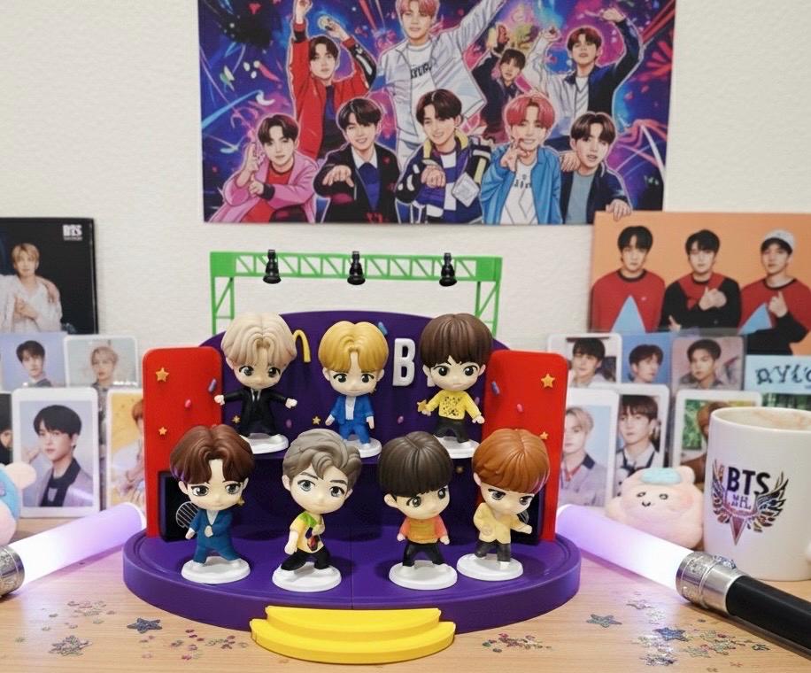 Tinytan Mcdonald's Inspired Display Stand – 3D Printed BTS Shelf