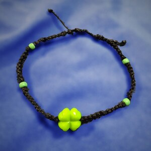 Clover bead bracelet