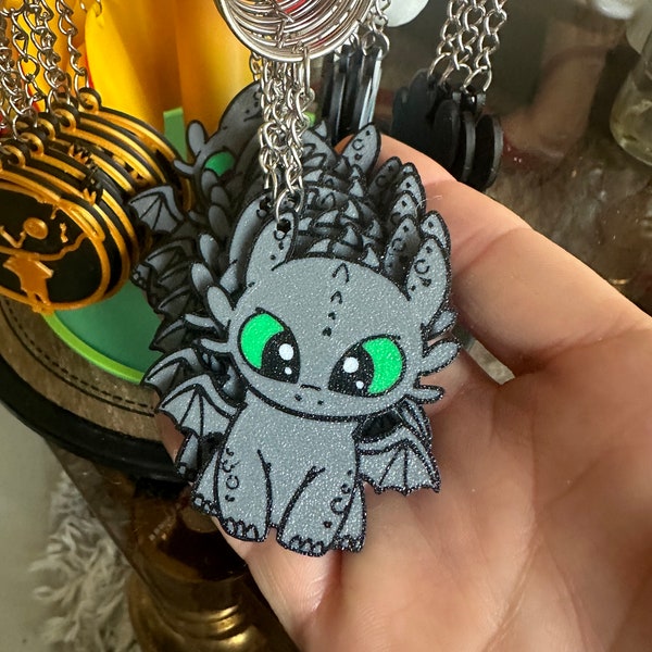 Night Fury and Light Fury key rings