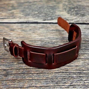 Bund Leather Watch Strap: Vintage Aviator Cuff for Citizen Bullhead