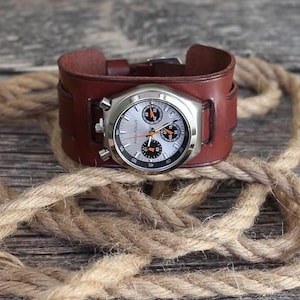 Handmade Leather Watch Strap with Quartz Watch - Premium Leather Bund Band included with Watch, bullhead watch, Luxury gift for men