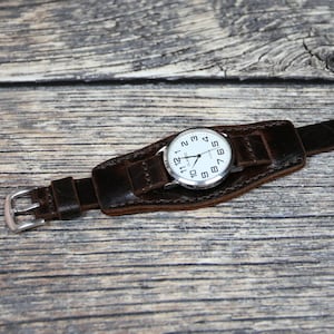 Handgefertigt Dunkelbraun Leder Uhrenarmband: Militär Stil Manschettenriemen