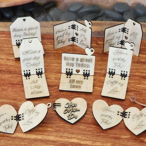 Pacote de etiquetas de presente dobrável para o DIA das MÃES 8 x etiquetas articuladas exclusivas incluídas!) (Temático do Dia das Mães) Arquivos cortados a laser