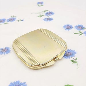 Vintage Square Gold Compact Mirror