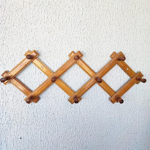 Wooden Accordion Coat Rack, Expandable Wall Hanger With Pegs, Rustic Farmhouse Storage, Folding Hat Rack, Entryway Organizer Gift