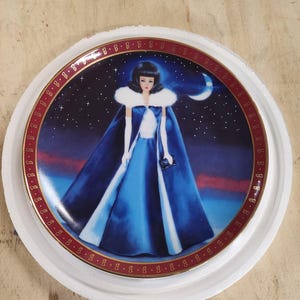 High Fashion Barbie collector plate Danbury Mint 19765 midnight blue