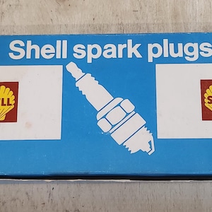 Shell Spark Plugs NOS original box vintage advertising car truck