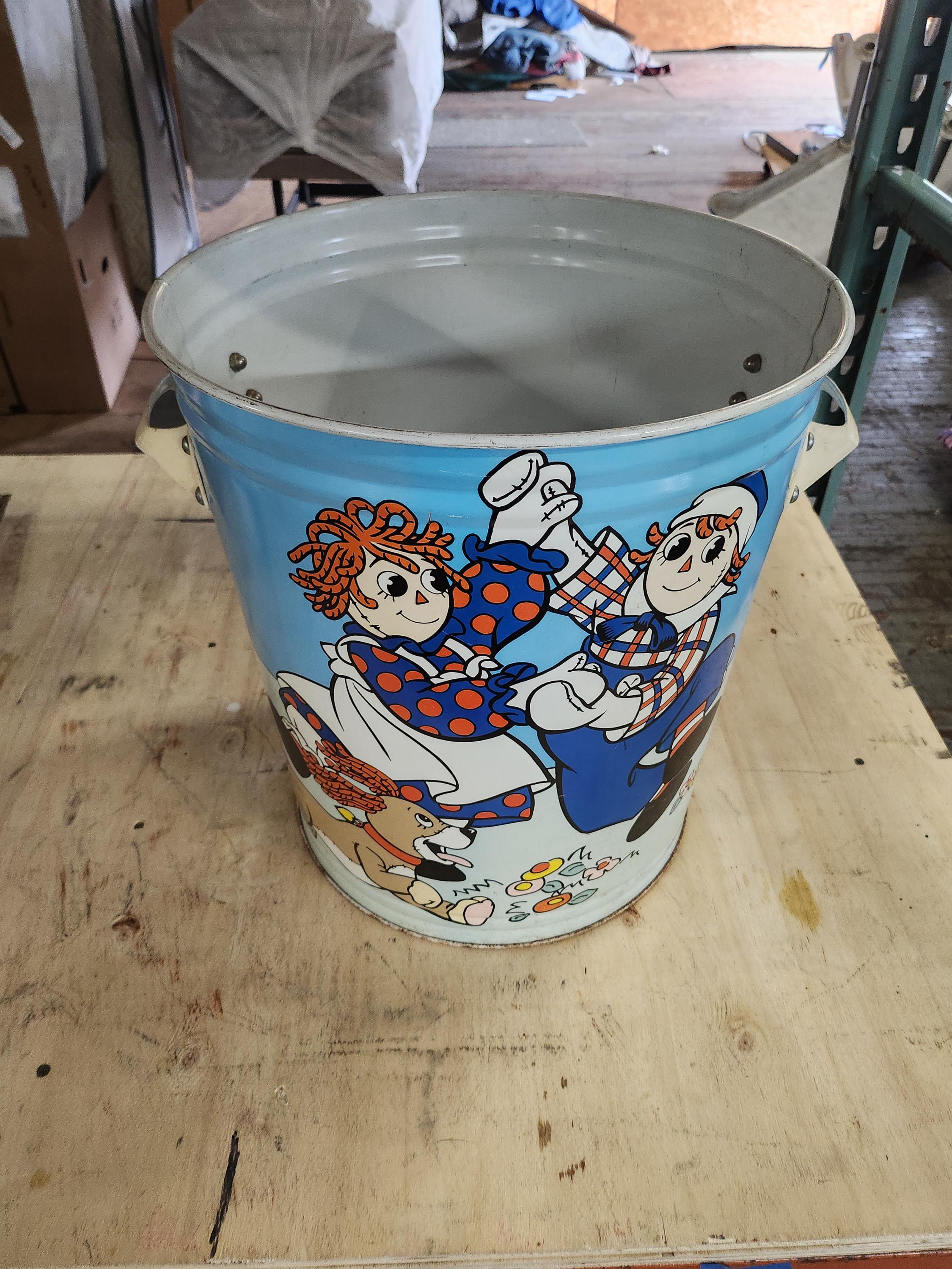Raggedy Ann and Andy Metal Trash Can Vintage Kids Cartoon - Etsy