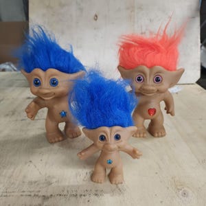 Troll dolls vintage cartoon toy