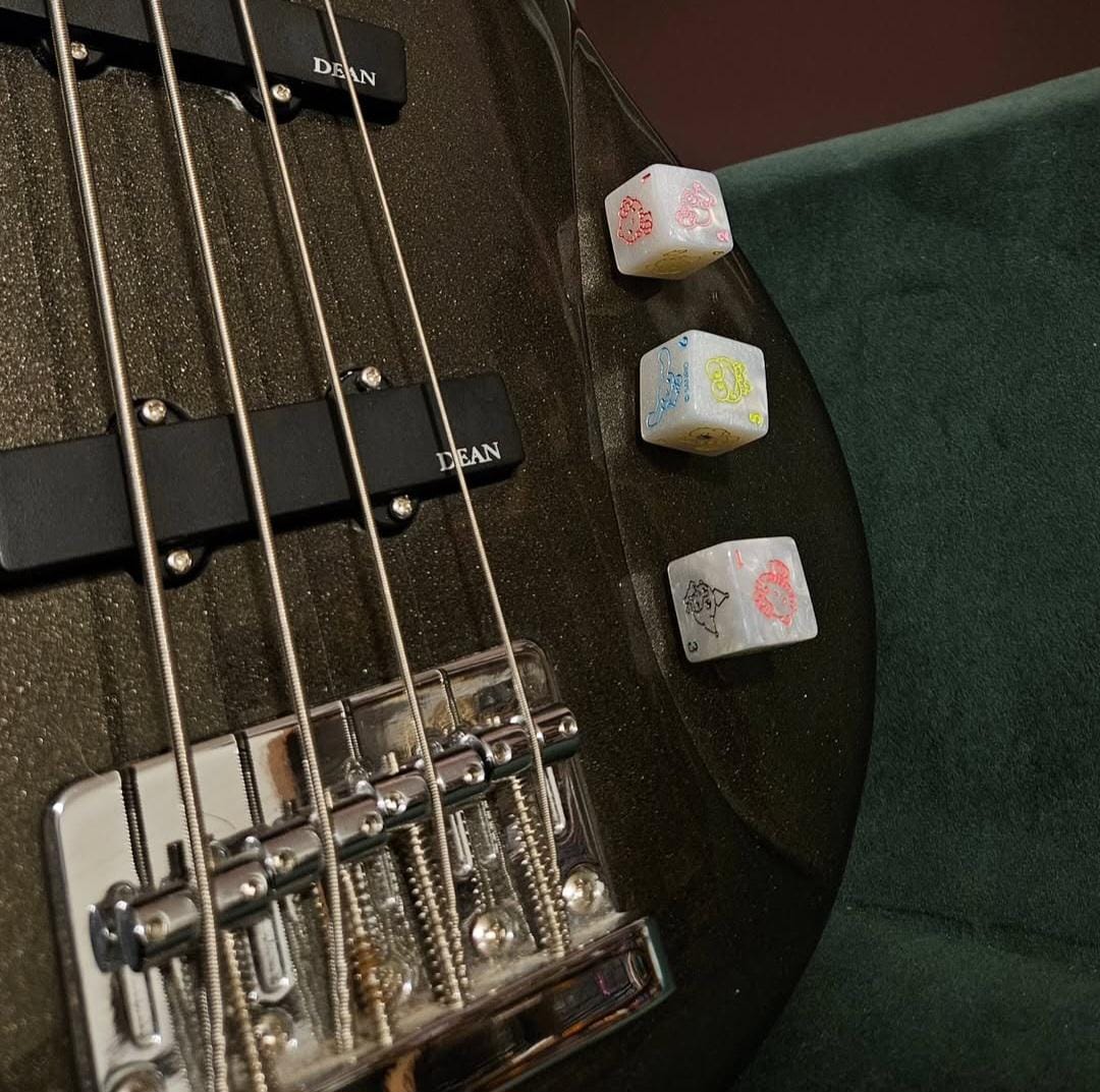 Sanrio Guitar Bass Volume Tone Knob - Dice - My Melody - Kuromi