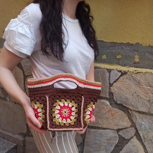Handmade Crochet Granny Square Bag: Polyester Macrame Tote