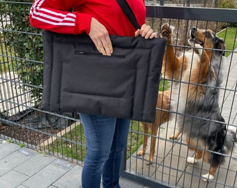 Taschen-Platzdecke, Hundedecke to go für Unterwegs/auf Reisen aus Segeltuch und Softshell mit Reißverschlussfach, waschbar, wasserabweisend