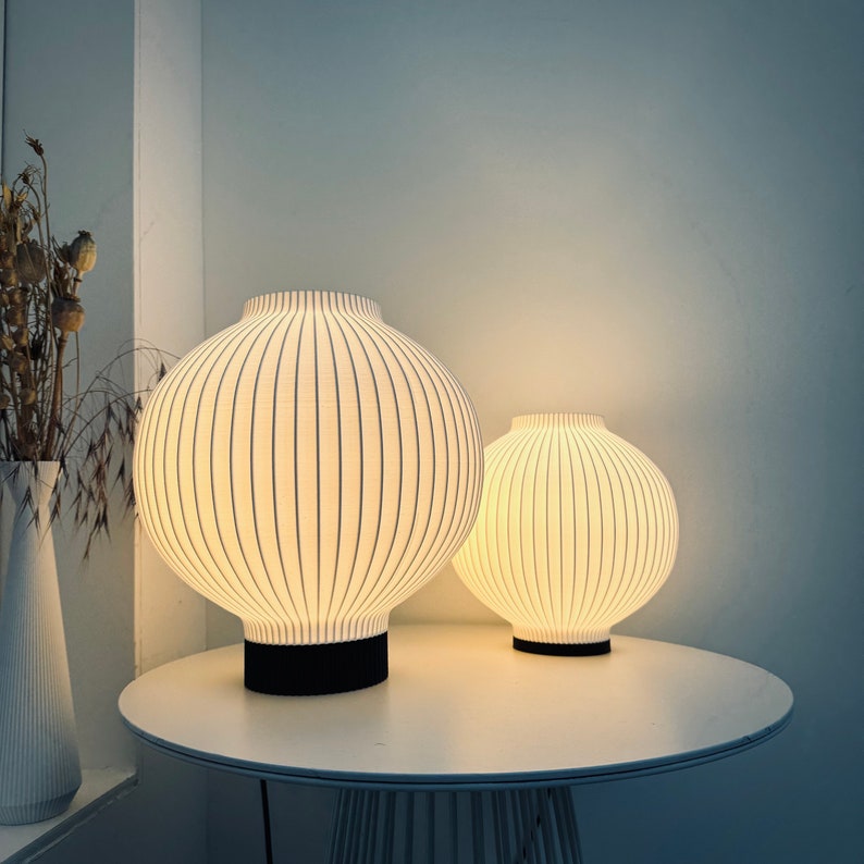 Tafellamp ORB MEDIUM witte lamp bureaulamp voor woonkamer bedlampje voor slaapkamer unieke lamp verlichting voor moderne woninginrichting afbeelding 4