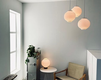 SET mit 4 LEUCHTEN – 1 Tischlampe und 3 Pendelleuchten – Moderne Inneneinrichtung – Einzigartige Beleuchtung für Küche und Wohnzimmer – Umweltfreundliche Lampen
