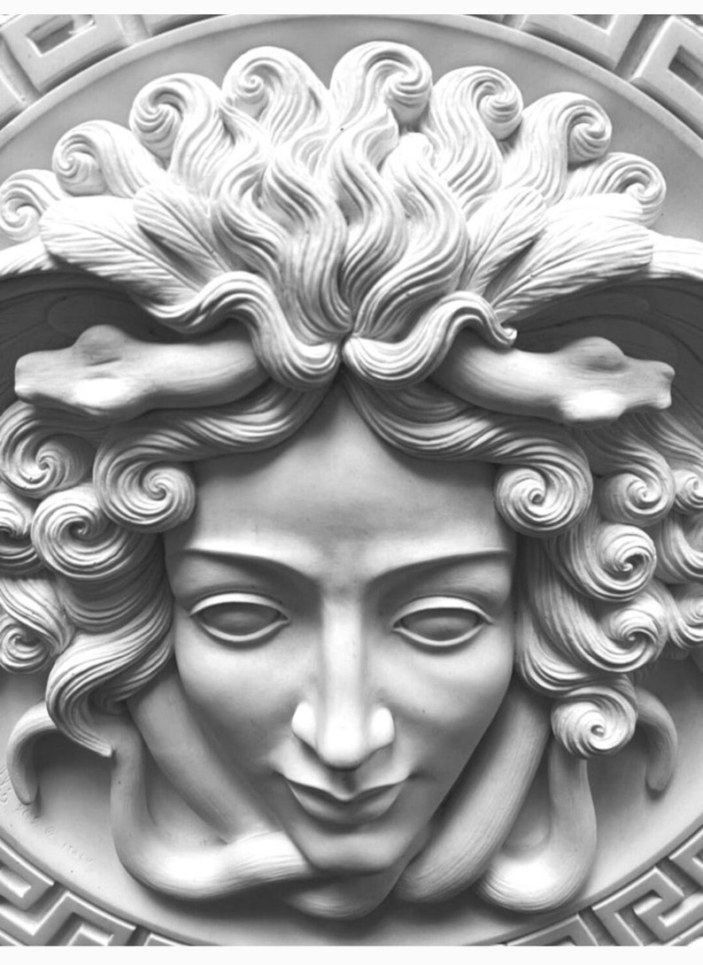 Medusa Relieve Estatua Busto yeso Figura griega Mitología Atenea Historia del Arte Versace Escultura abstracta Mitos 3 d modelo Wall Deco pared del hogar imagen 4