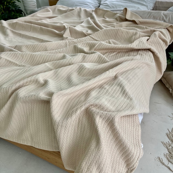 Colcha ZEINTEX “Braid” color beige algodón natural