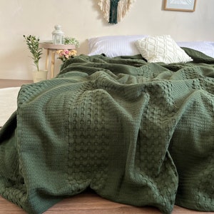 Colcha ZEINTEX "Waffle" algodón color verde bosque