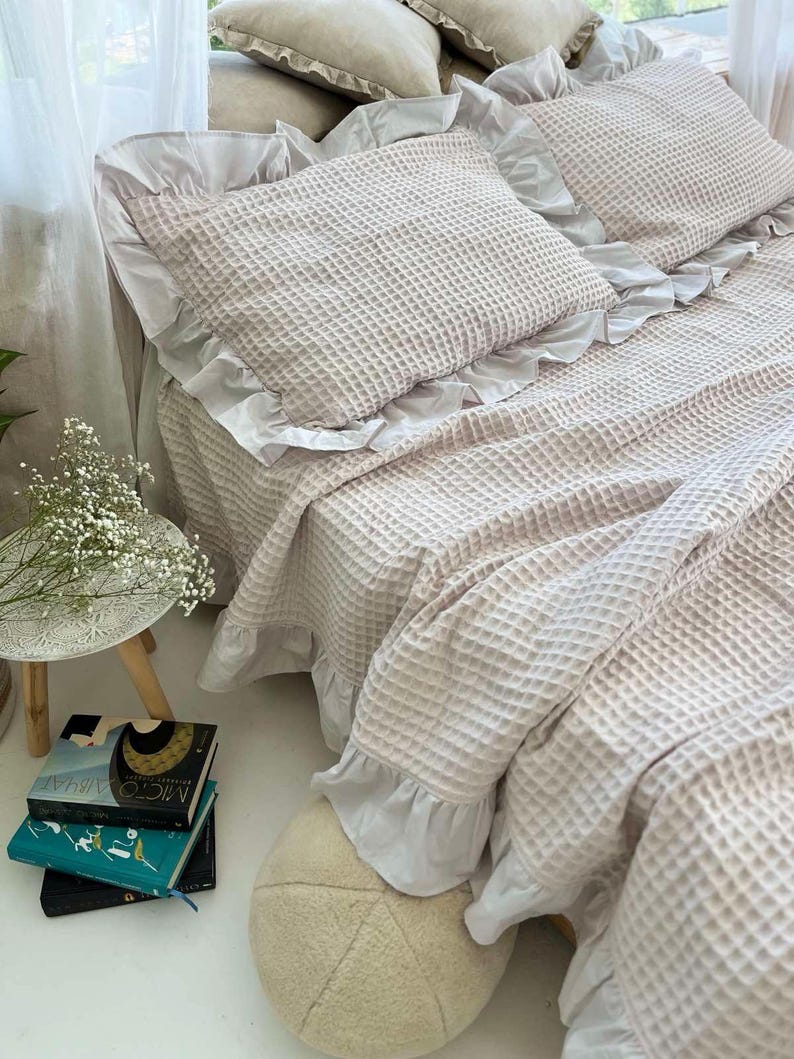 Romantic Ruffled Cotton Bedspread Set – Waffle Weave Blanket With Frill ...