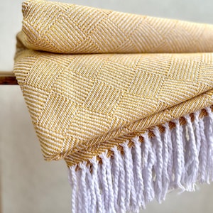 Plaid ZEINTEX 140x200 cm cotton with tassels yellow colour