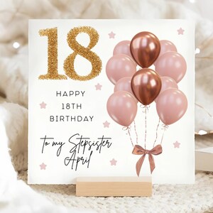 Tarjeta de cumpleaños número 18 para hermanastra con globos rosas, marrones y dorados. Tarjeta personalizada para el decimoctavo cumpleaños de la hermanastra. Tarjeta para hermanastra de 18 años. Hermana de 18 años.
