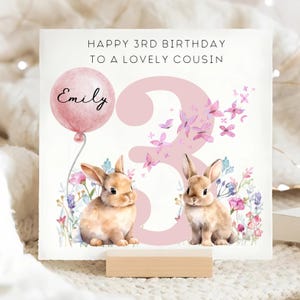 Tarjeta personalizada para el tercer cumpleaños de un primo, tarjeta de tercer cumpleaños con forma de conejo y mariposa, primo personalizado que cumple tres años, primo de 3 años
