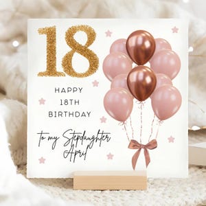 Tarjeta de cumpleaños número 18 para hijastra con globos rosas, marrones y dorados. Tarjeta personalizada para el decimoctavo cumpleaños de la hijastra. Tarjeta para hijastra que cumple 18 años.