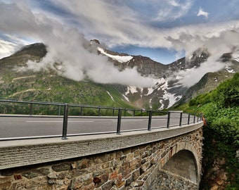 Digital Print Download | Switzerland | Susten | mountains | Susten Pass | Alps | snow | Rocks | Photo | Digital Photo | View | Alpine pass