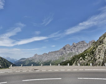 Digital Print Download | Switzerland | Susten | mountains | Susten Pass | Alps | snow | Rocks | Photo | Digital Photo | View | Alpine pass