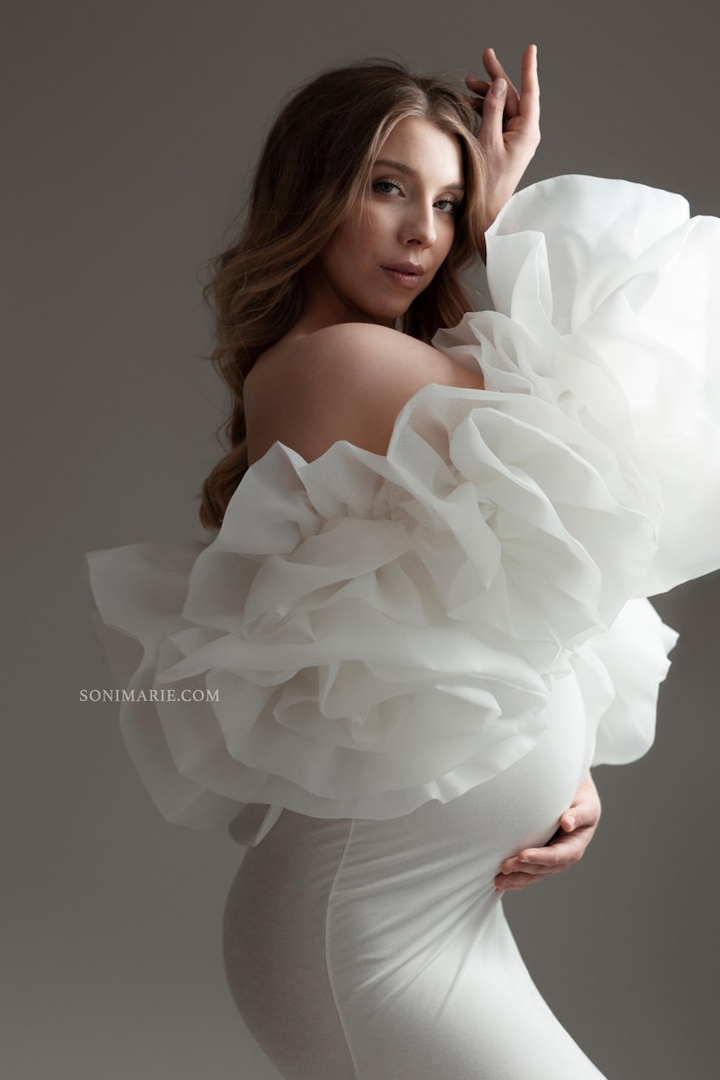 Organza White Maternity Robe for Photoshoot main image 1