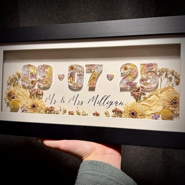 Flower Preservation Date or Name Frame (CUSTOM)