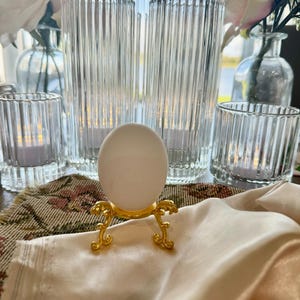 Złoty stojak na daktyle na iftar, złoty stojak na ciasteczka, stół ramadanowy, srebrny stojak na daktyle, złoty stojak na daktyle, zabytkowy stojak na ciasteczka, złoty stojak na jajka wielkanocne
