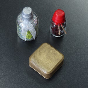 Fleszegellak goudkleur, 1 kg, dompelwas, malzegelwas, premium lakzegel voor flessenzegel