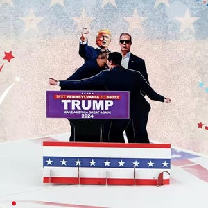 Combattez l'historique Donald Trump ! Combattez ! Combattez ! Carte pop-up commémorative - Idéale pour la fête des pères, un anniversaire et d'autres occasions