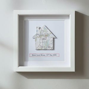 Gepersonaliseerd cadeau nieuwe huiskaart – huisvormig locatiekader