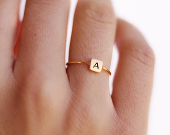 Personalized Ring / Custom Name Ring / Stacking Dainty Name Ring / Initials Ring Personalized Rings Custom / Perfect Gift