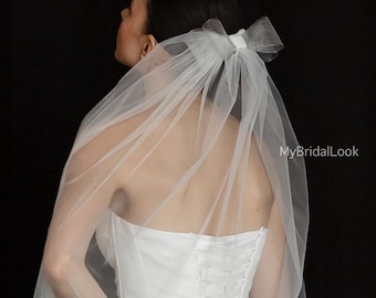Wedding Veil with Horsehair Bow – Modern One Layer Design