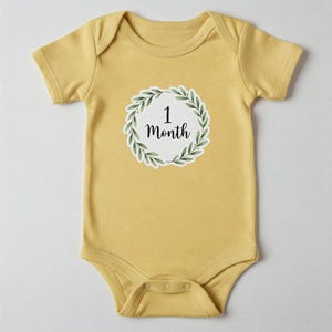 Baby Milestone Stickers: First Year, Floral Wreath (Digital Download)