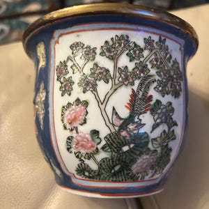 Vintage Chinoiserie Porcelain Planter – Hand Painted Floral Bird Cachepot