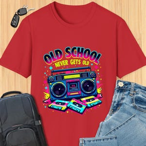 Boom Box Old School non invecchia mai Nostalgia anni '70 e '80 T-shirt