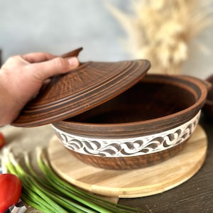 Olla de arcilla sin esmaltar para servir con tapa, cocina de platos para hornear hecha a mano, cerámica orgánica, horno holandés de arcilla, comal de tierra, olla de curry, olla de arcilla