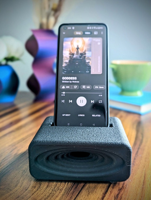 Smartphone Holder Sound Amplifier- Mobile Phone Stand With Passive Acoustic Speakers