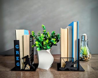Personalized Hockey Bookends: 3D Printed Gift for Hockey Fans