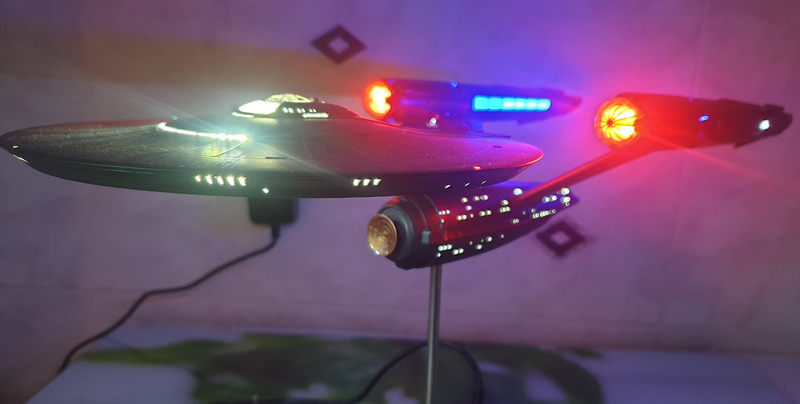 Amazon.com: Polar Lights Star Trek Discovery USS Enterprise