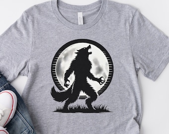 Werewolf Howling at Moon Graphic T-Shirt